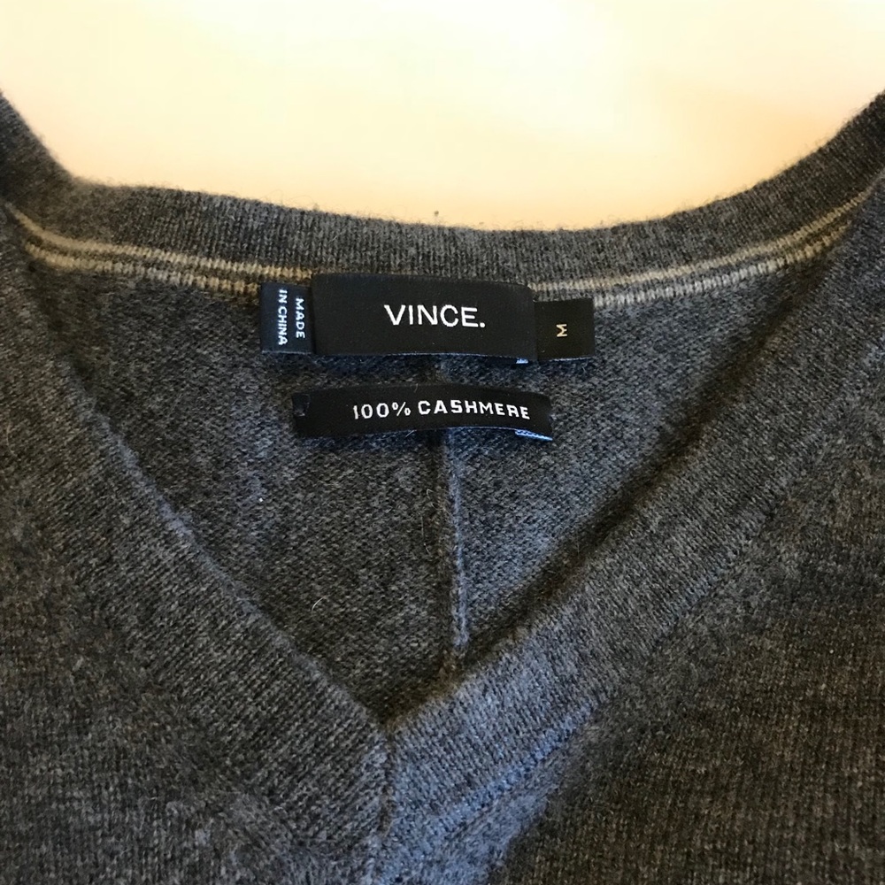 Vince 100% Cashmere V-Neck Sweater - GRAY (M)